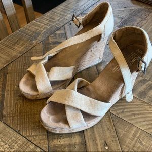 Toms Cork Wedges Size 8.5